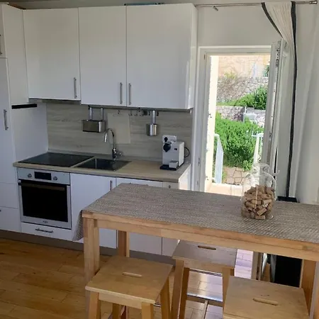 아파트 Comfort 1-bedroom With Pool & Sea View