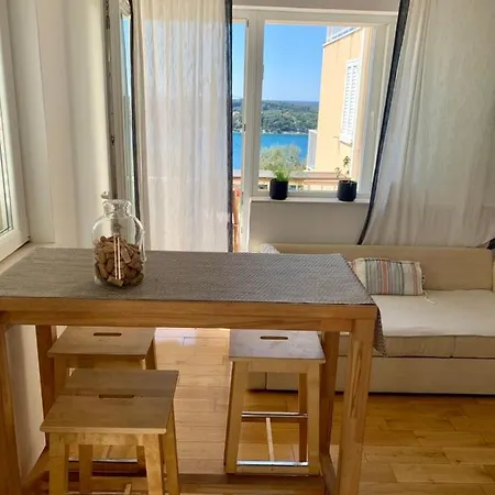 Comfort 1-bedroom With Pool & Sea View 아파트 *