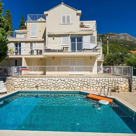 아파트 Comfort 1-bedroom With Pool & Sea View